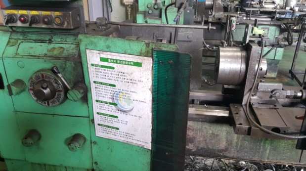 선삭기 — Lathe